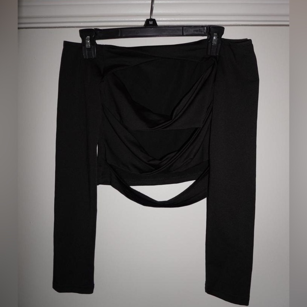Amazon Women's Long Sleeve Black Top